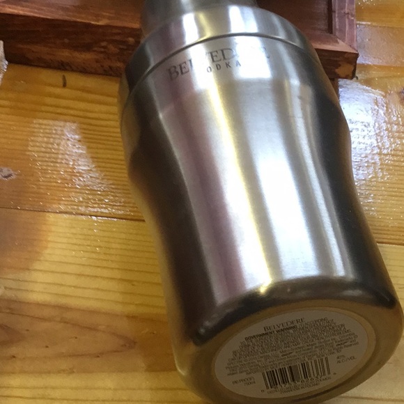 One Belvedere Vodka shaker - Picture 5 of 6